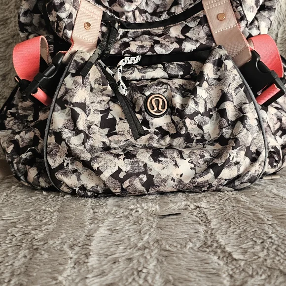 lululemon athletica | Bags | Lululemon Athletica Black  display picture 2